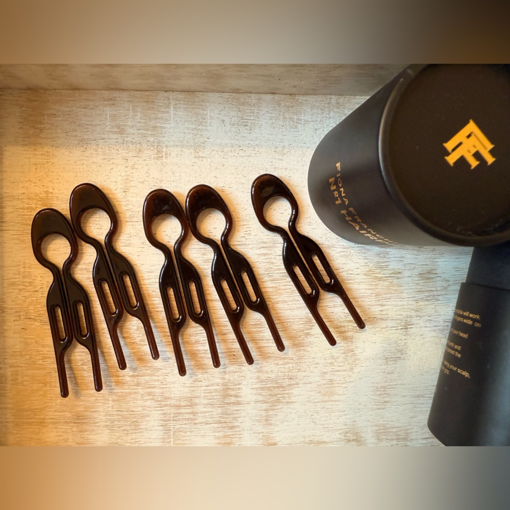 Never been worn Mona Franchimon No 1 Black Hairpin (Set of 5) - Picture 13 of 13